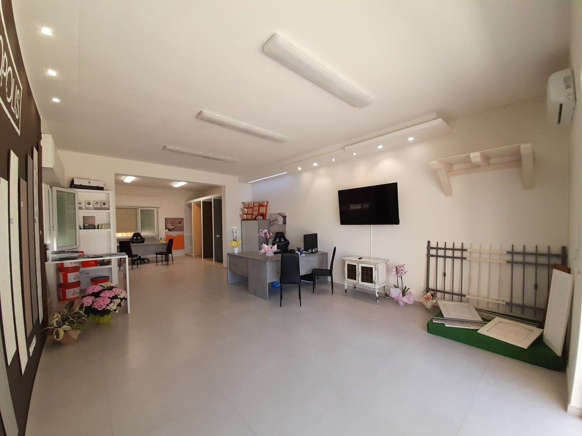 interno showroom