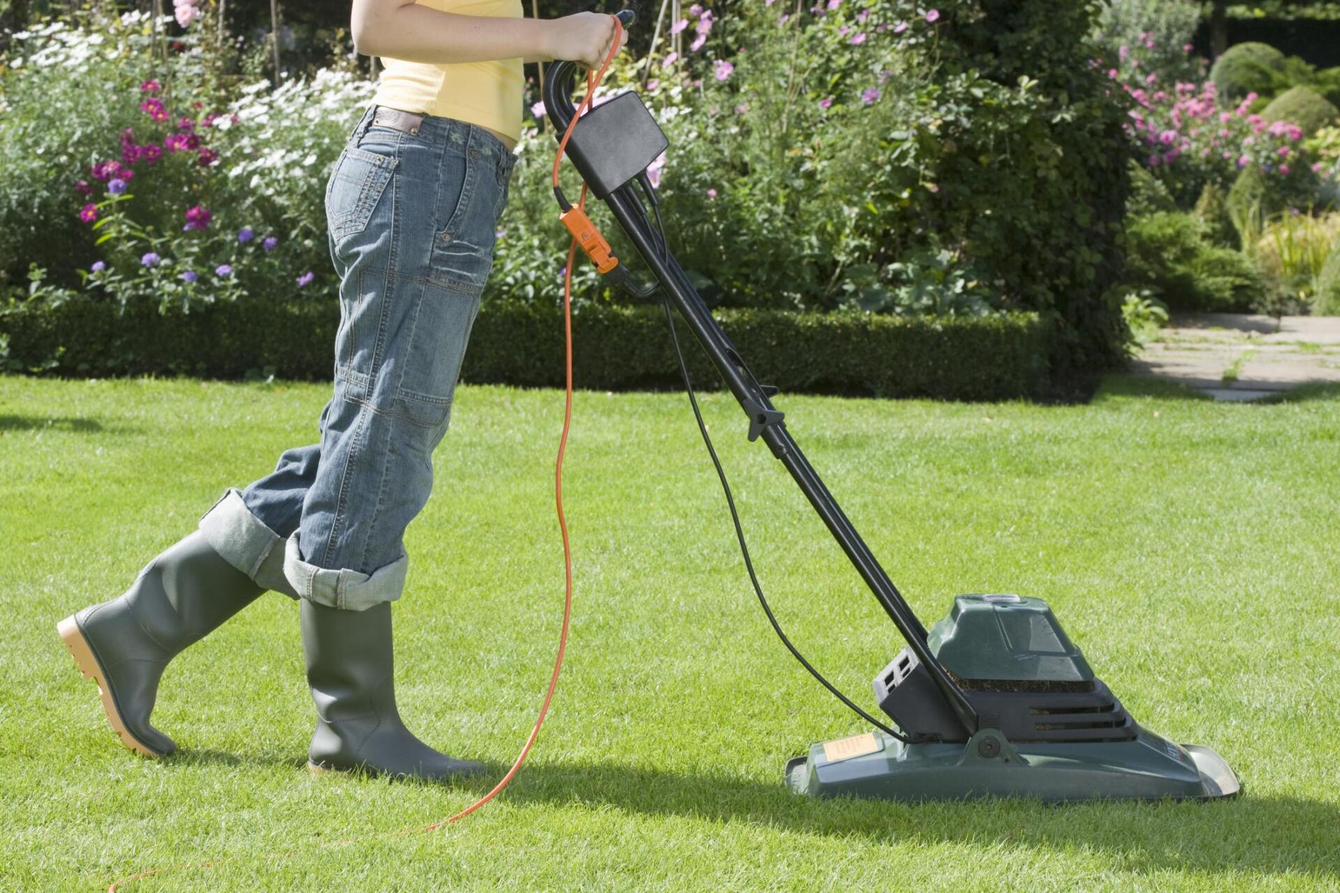 lawn care schaumburg il