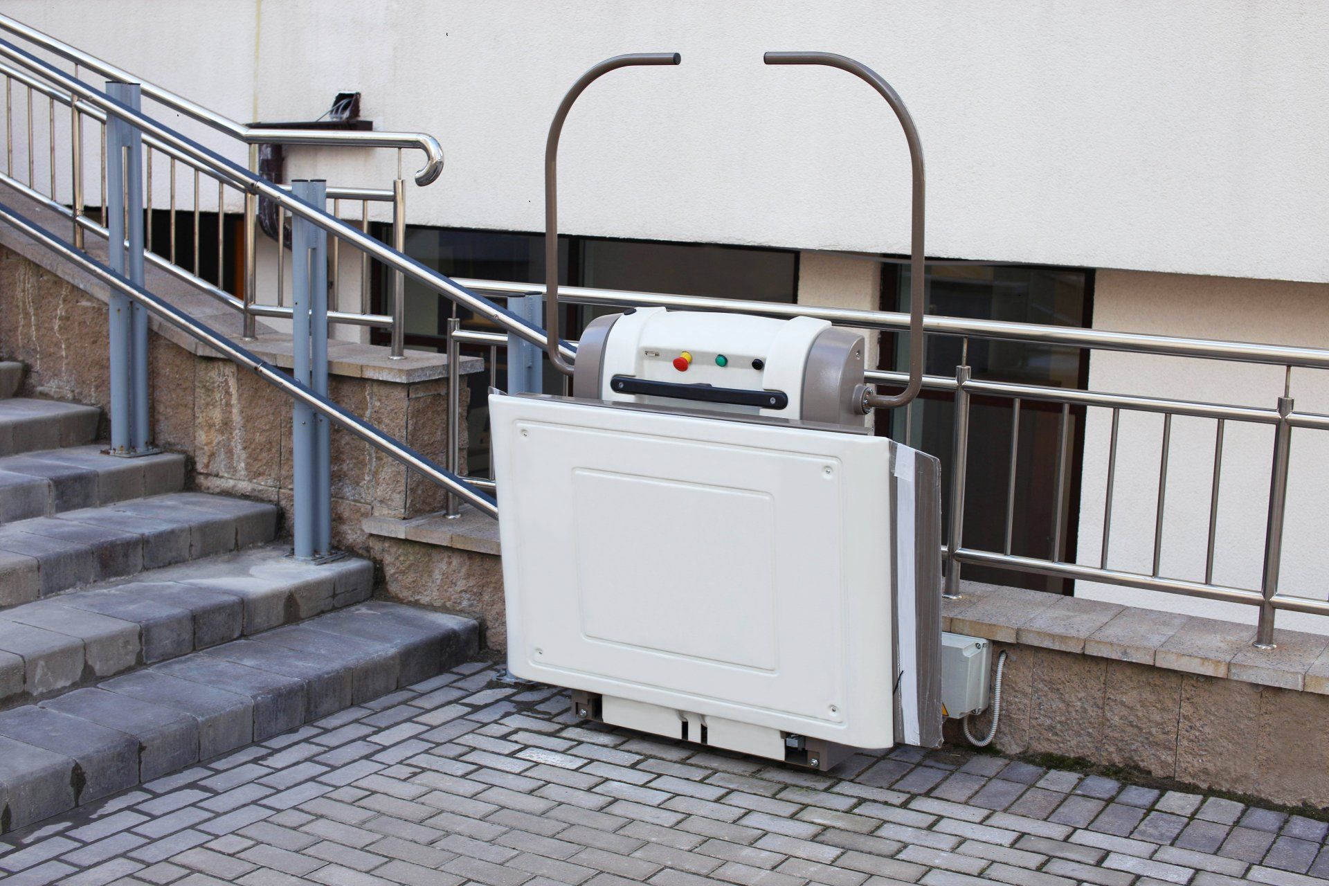 vertical platform lifts