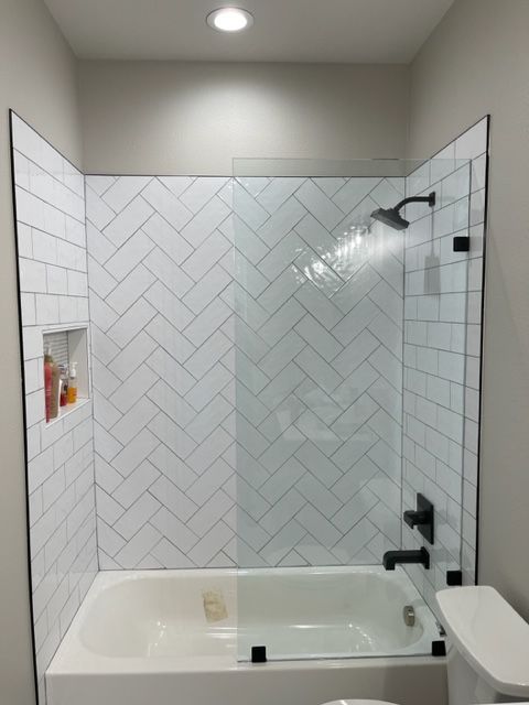 shower enclosure
