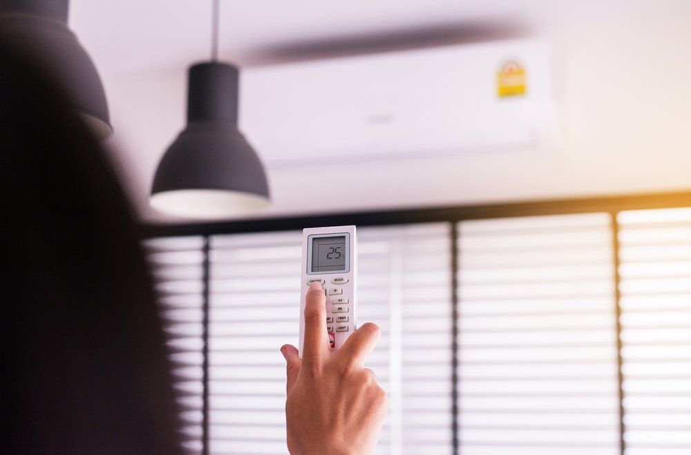 Remote Control to Activating Air Conditioning, SIC Airconditioning & Refrigeration in Townsville