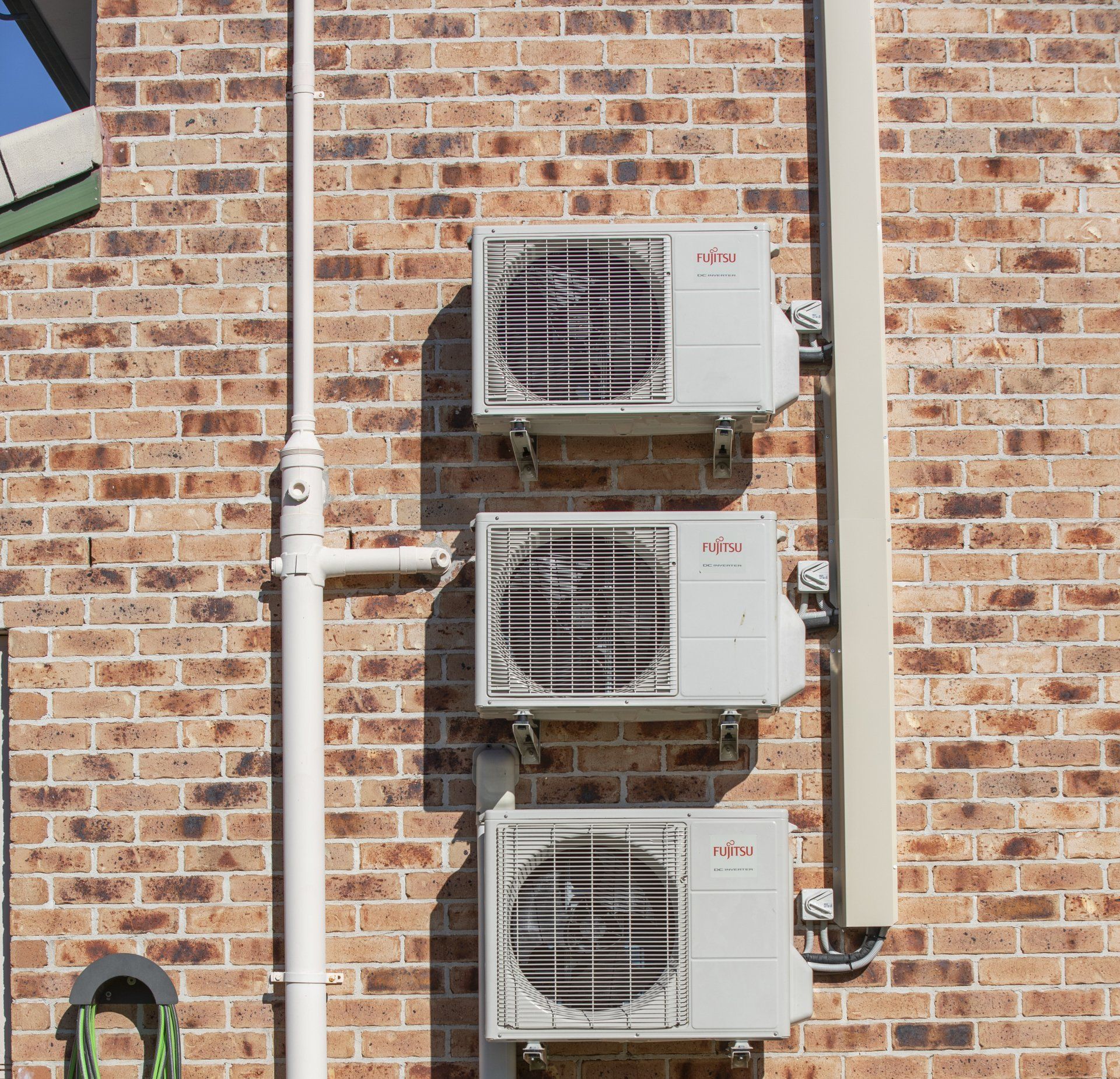 Air Conditioner Blowing Cold Air, Split Air Conditioning Systems in Townsville