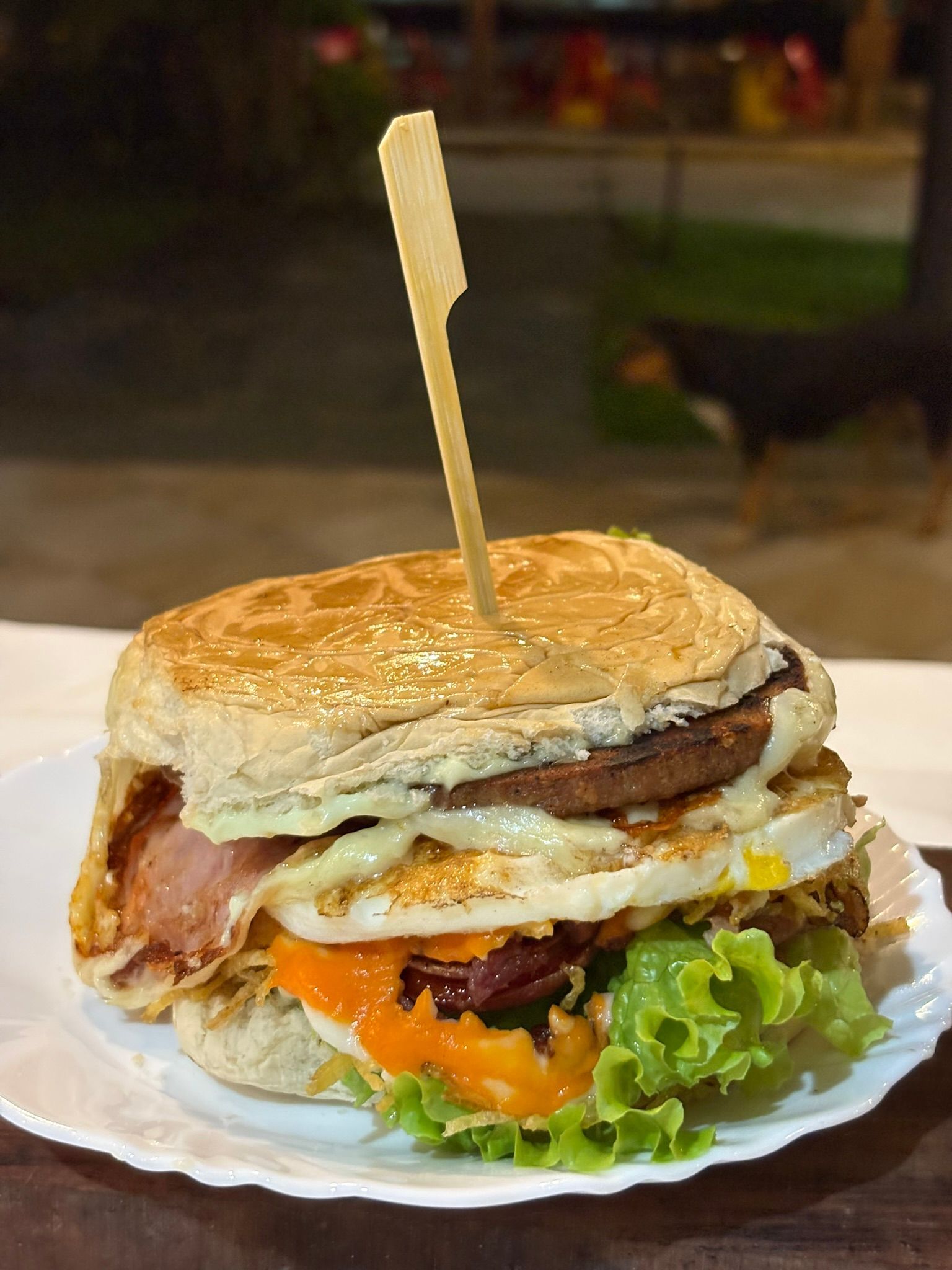 Prato típico servido no restaurante da pousada Rancho Texas em Ubatuba