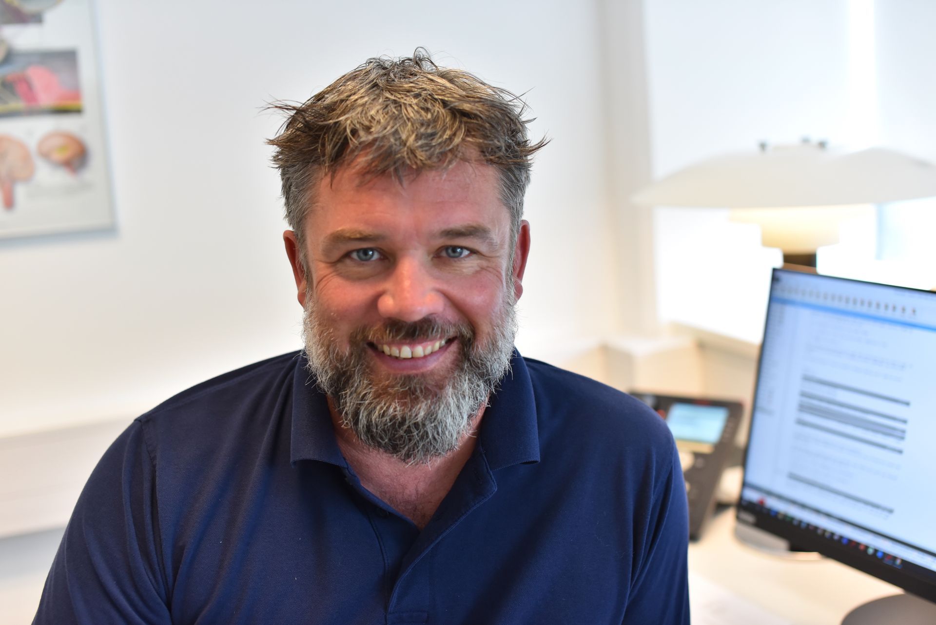 Jacob Fisker
Specialistläkare och ägare, medicinskt ansvarig för öron-näsa-hal