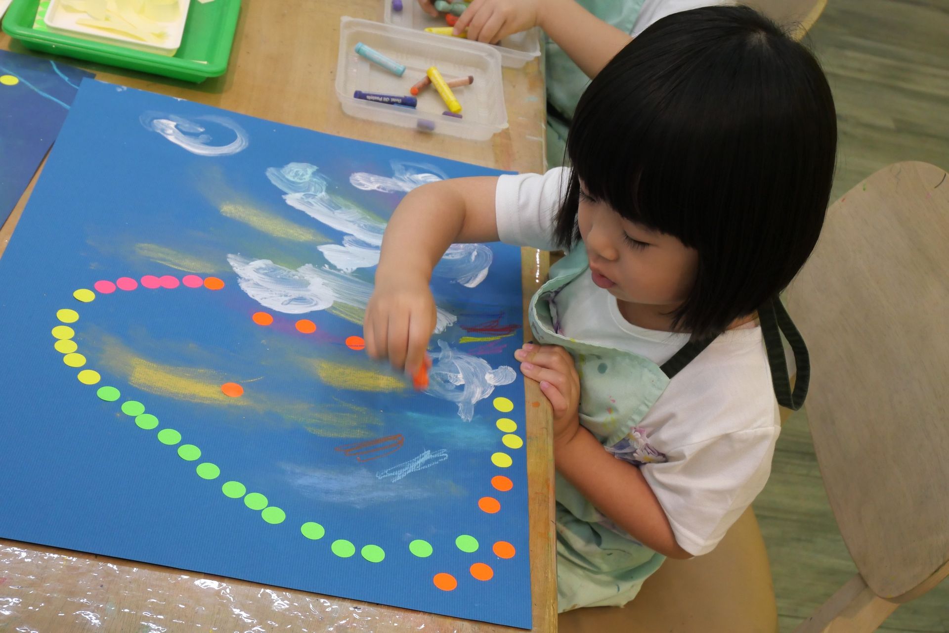幼兒主題塗鴉 - 銀光水母