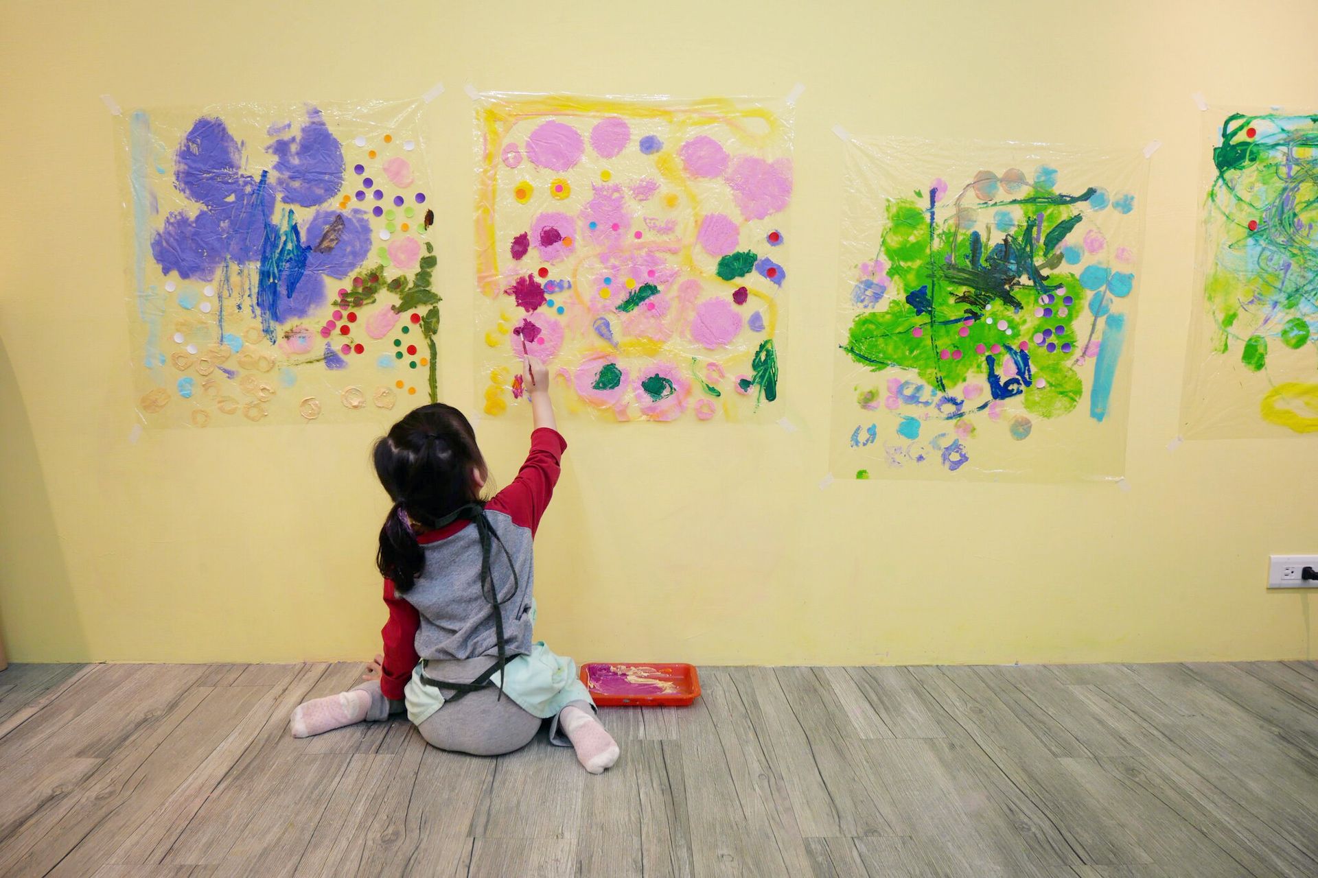 幼兒主題塗鴉 - 粉色花園