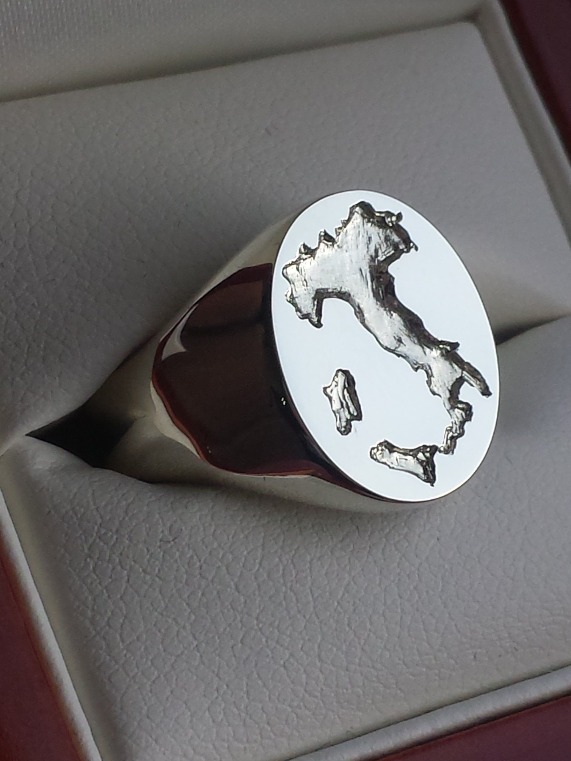 Personalised jewellery