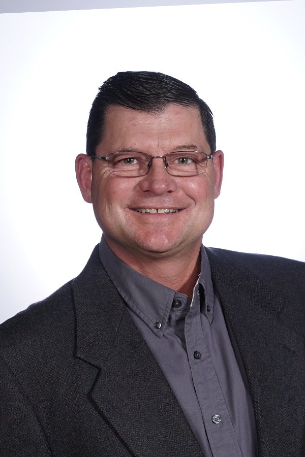 Edgewater Insurance + Real Estate