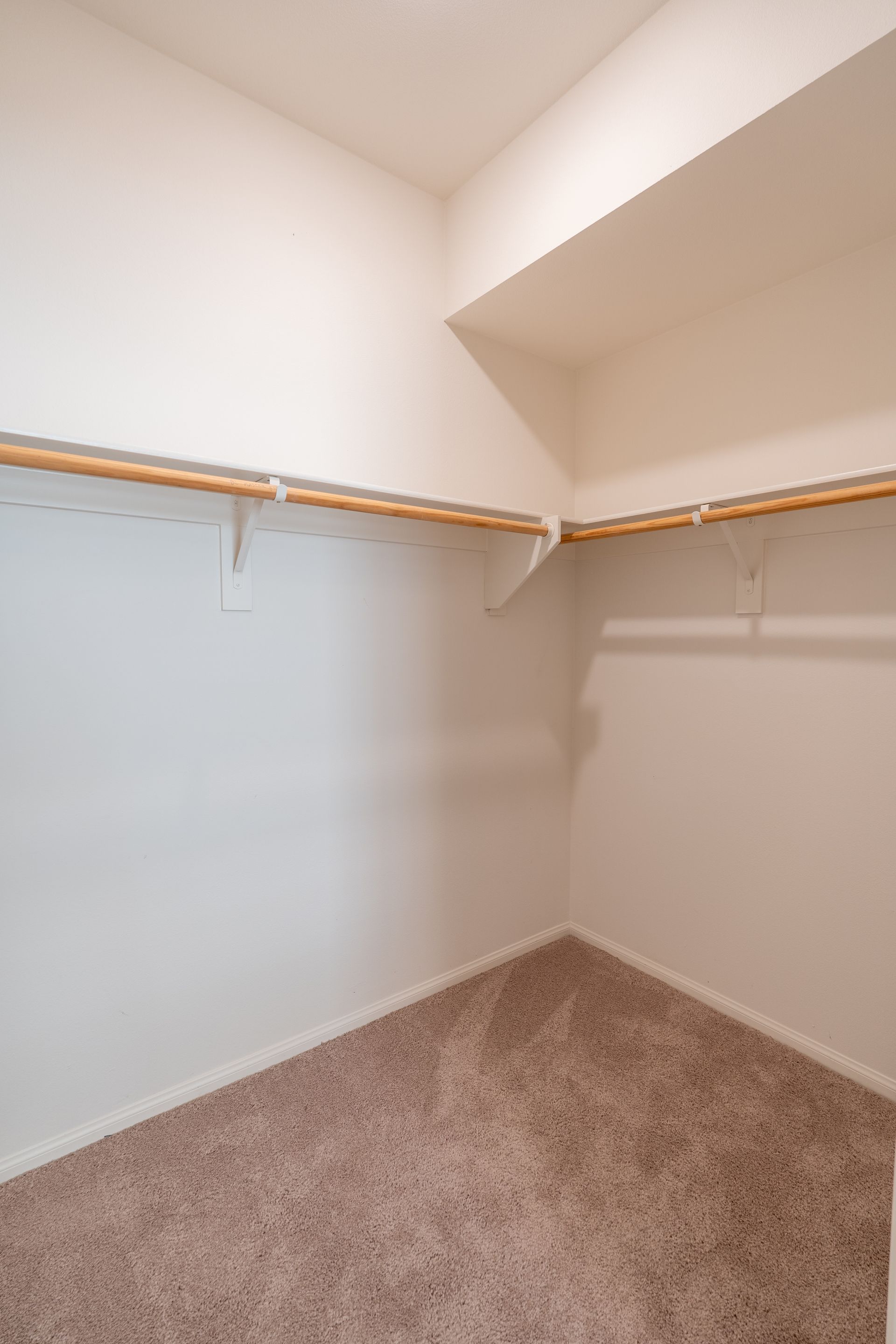Walk in closet 
