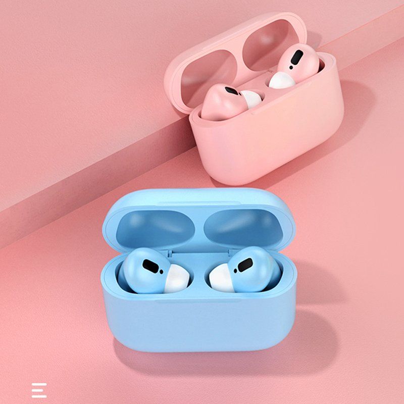 wireless earbuds
