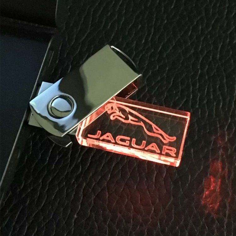 3D logo USB