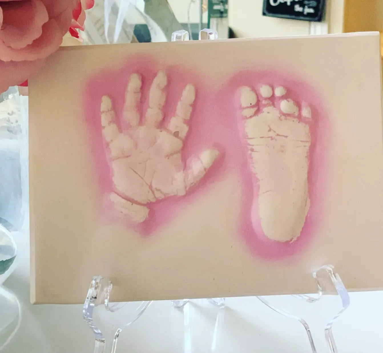 Outprints finished with a light pink hue