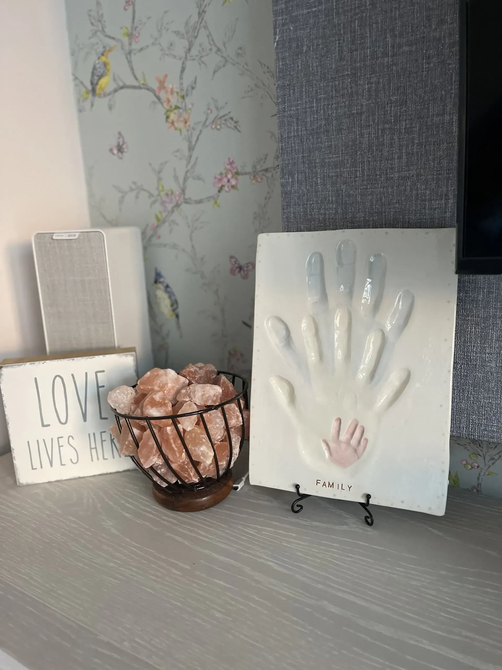 Family set of imprints in clay