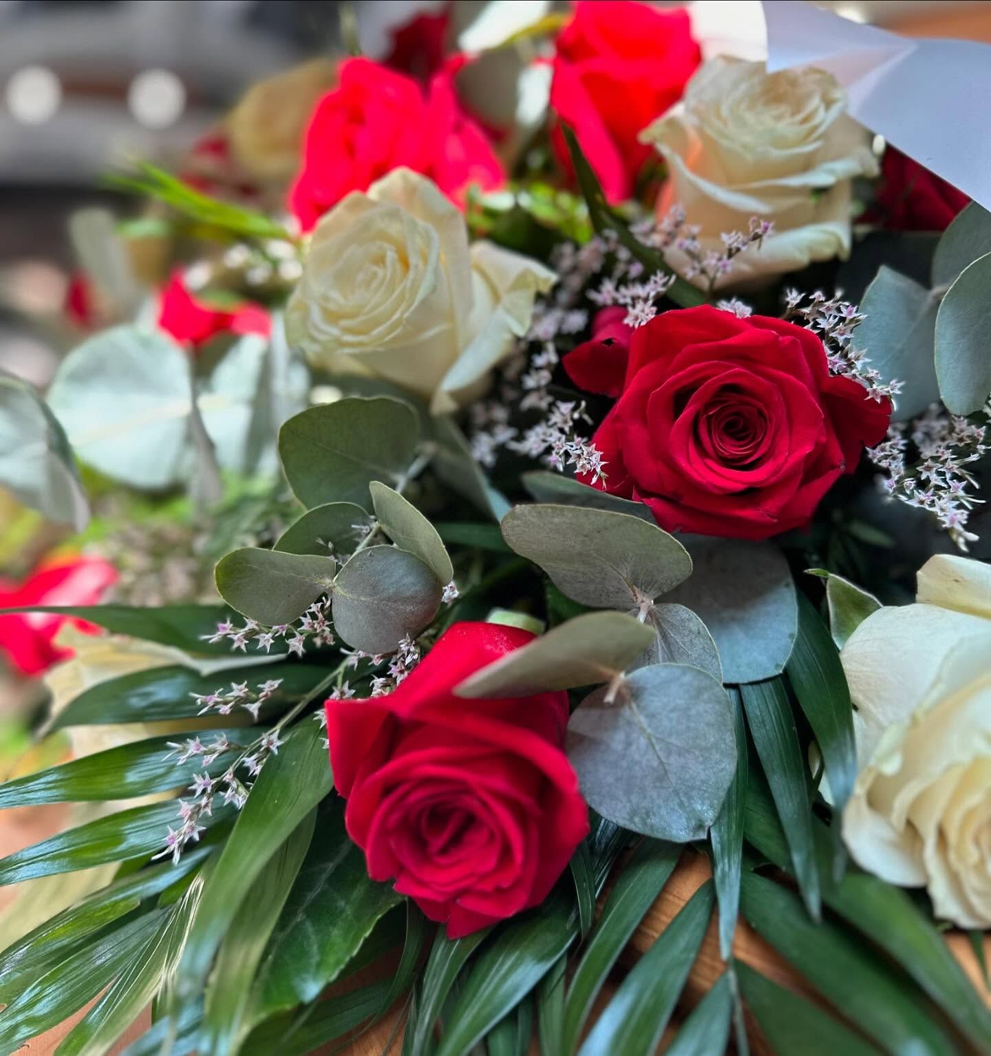 composizione floreale funebre