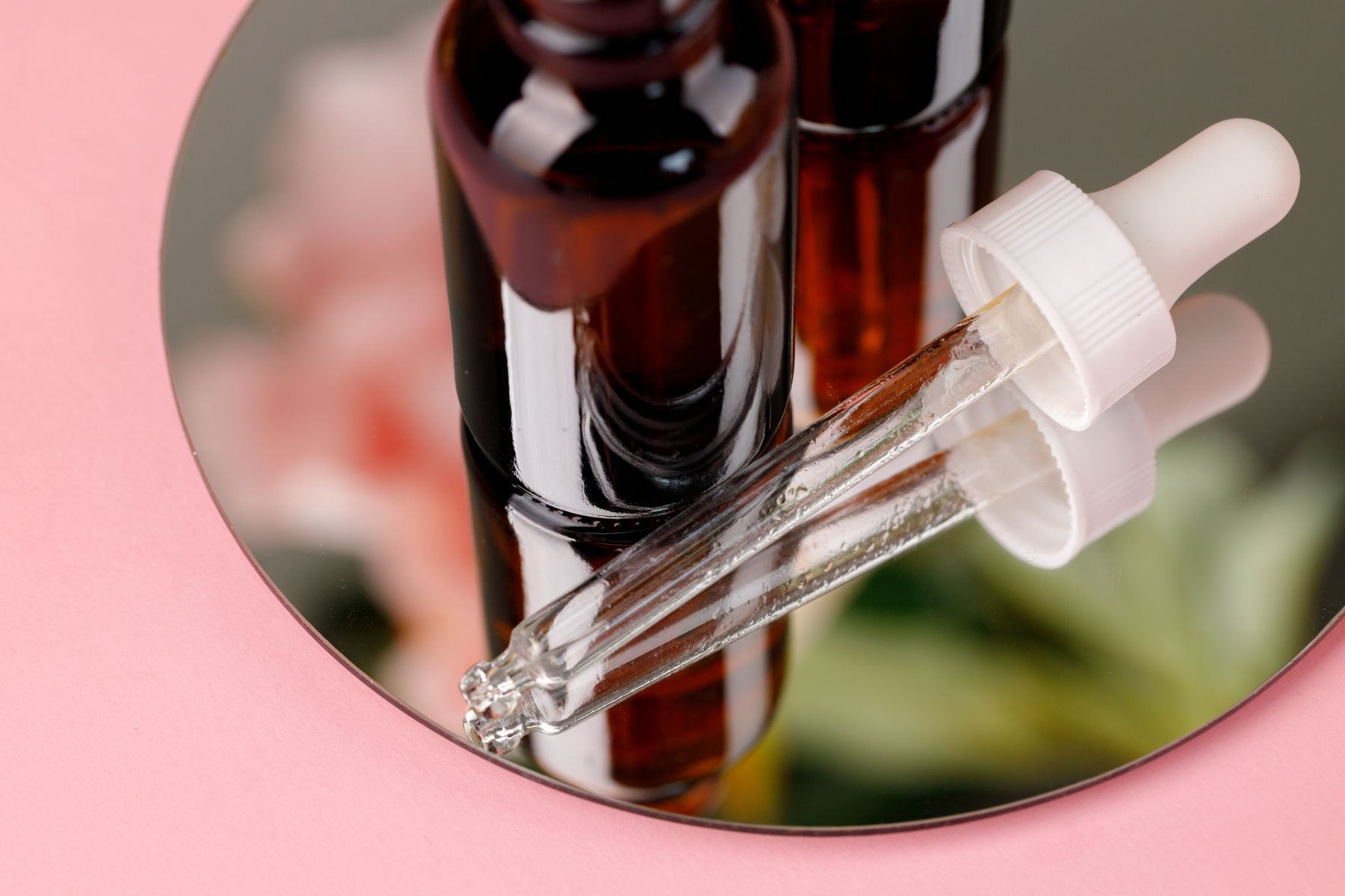 rose-geranium-oil-with-vitamin-e