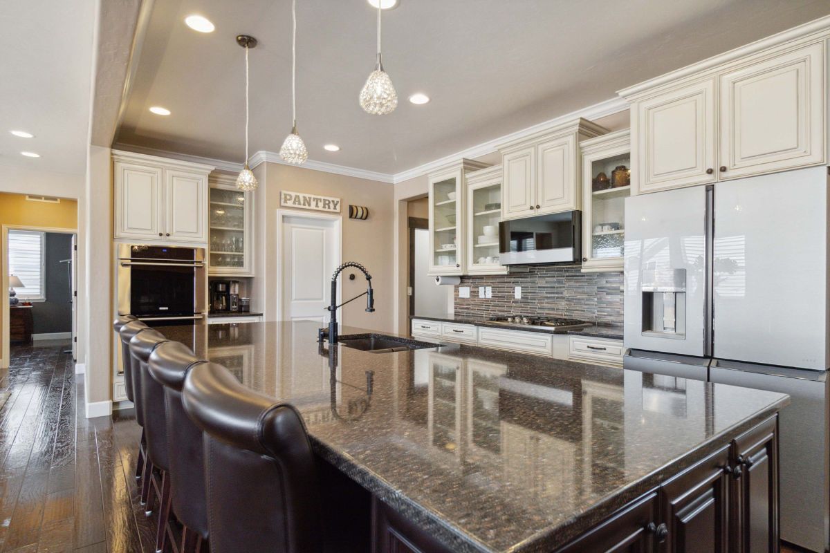 Traditional/Transitional Kitchen Remodel by Affordable Remodeling Solutions, Inc project photo 2