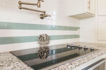 Creekside Minor Back Splash — Visalia, CA — Kerman Mobile Homes Inc.