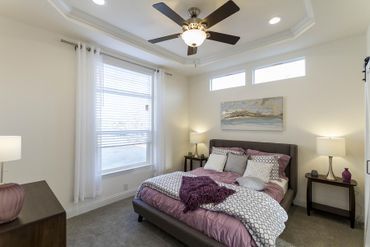 Creekside Minor Master Bedroom 5 — Visalia, CA — Kerman Mobile Homes Inc.