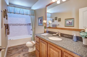 Creekside Shower Living Room 1 — Visalia, CA — Kerman Mobile Homes Inc.