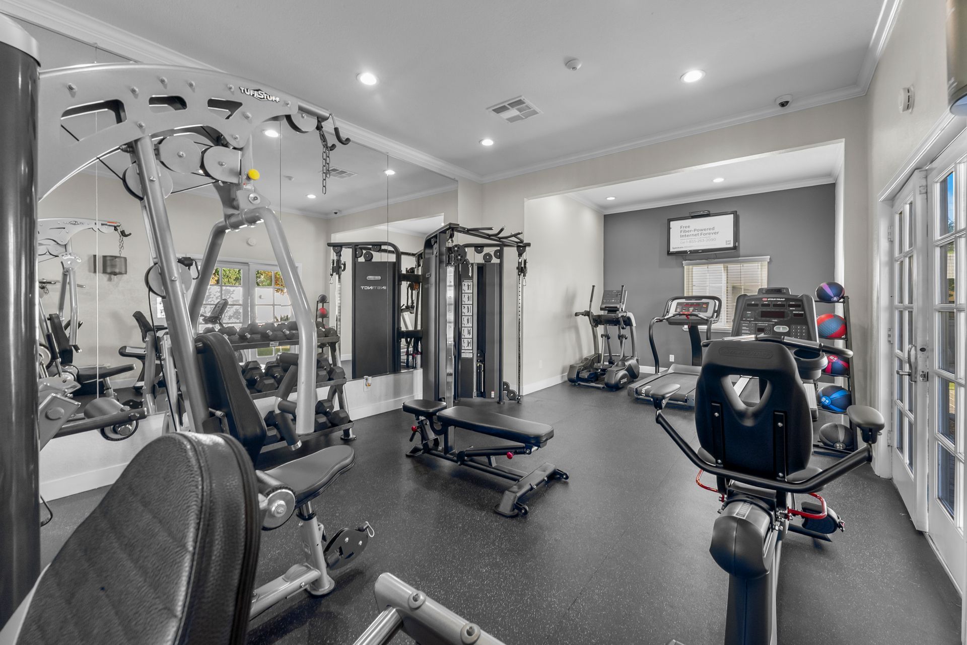 Sliding Photo Gallery Displaying Community Amenities #9