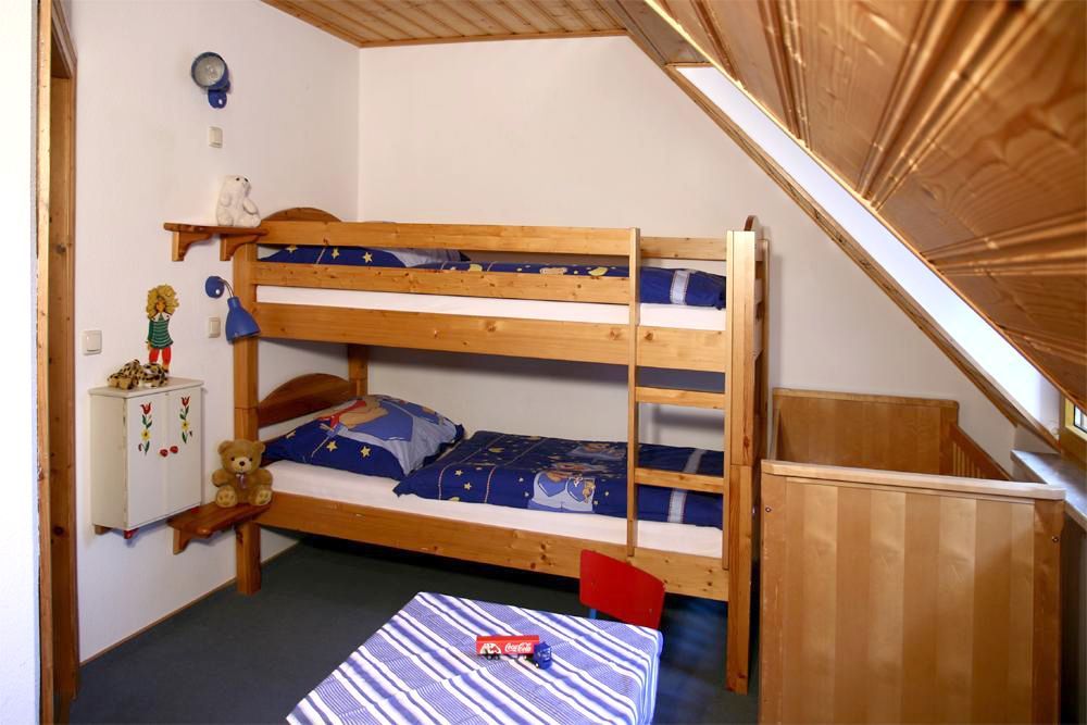 Ferienhof Alte Försterei, FeWo Bärenhöhle Kinderzimmer