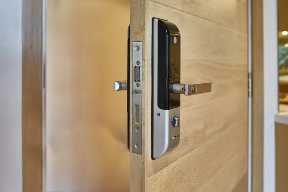 serrature in alluminio per porte per interni a Bergamo