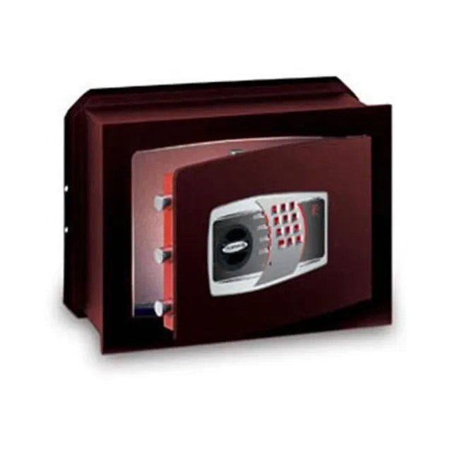 Cassaforte elettronica color bordeaux con sportello aperto e serratura a tastiera su sfondo bianco.