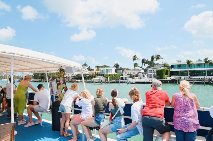 sightseeing cruise, boat tour, You must take the Miami Bayside Boat Tour