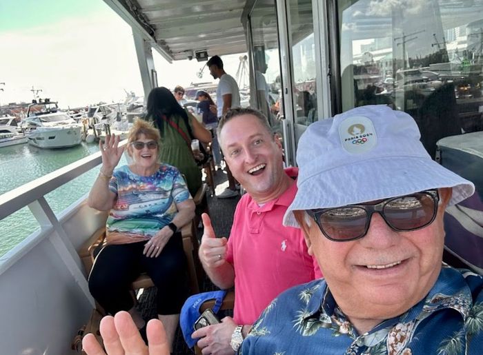 Bayside celebrity home Cruise