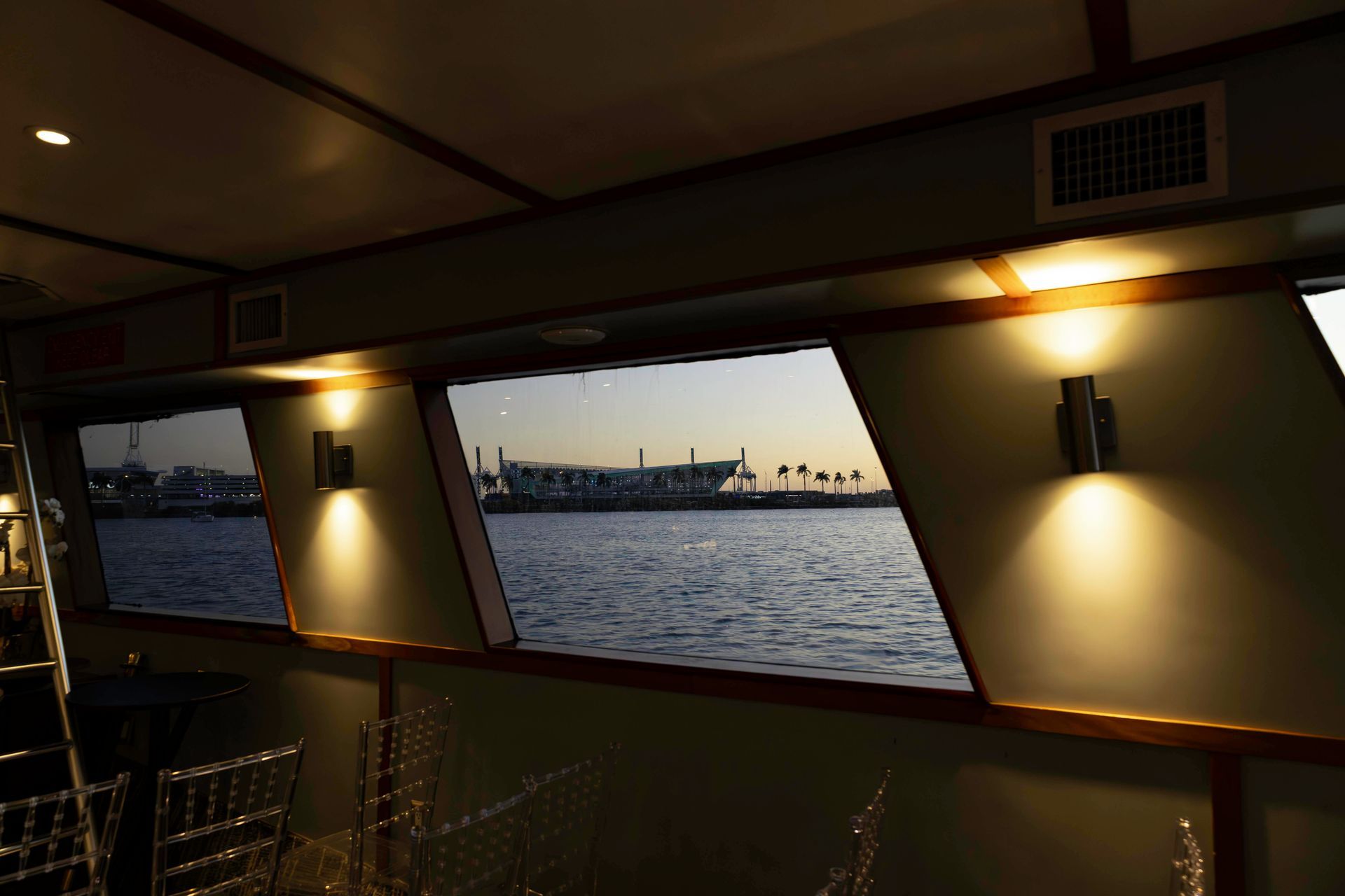 biscayne-bay-cruise-evening-lights.jpg
