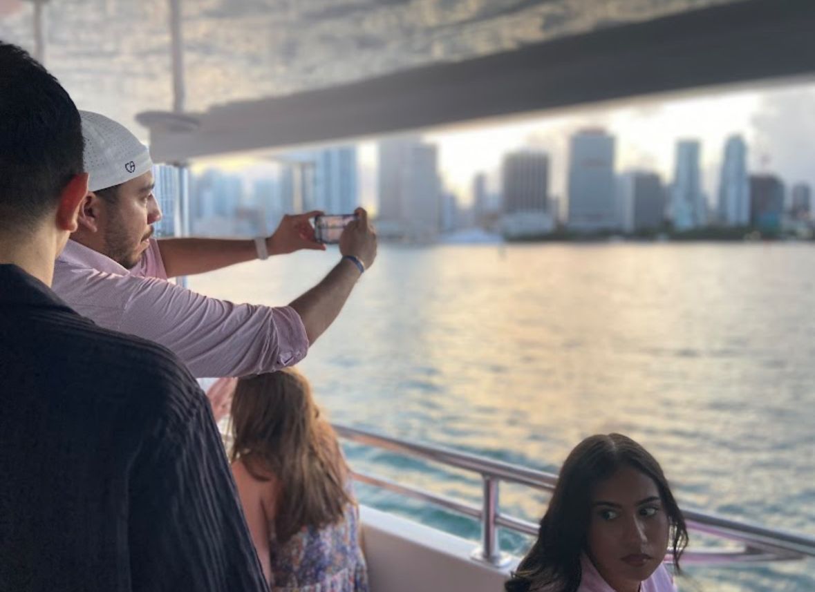 Miami Top 15 Sites on the Miami Sightseeing Cruise
