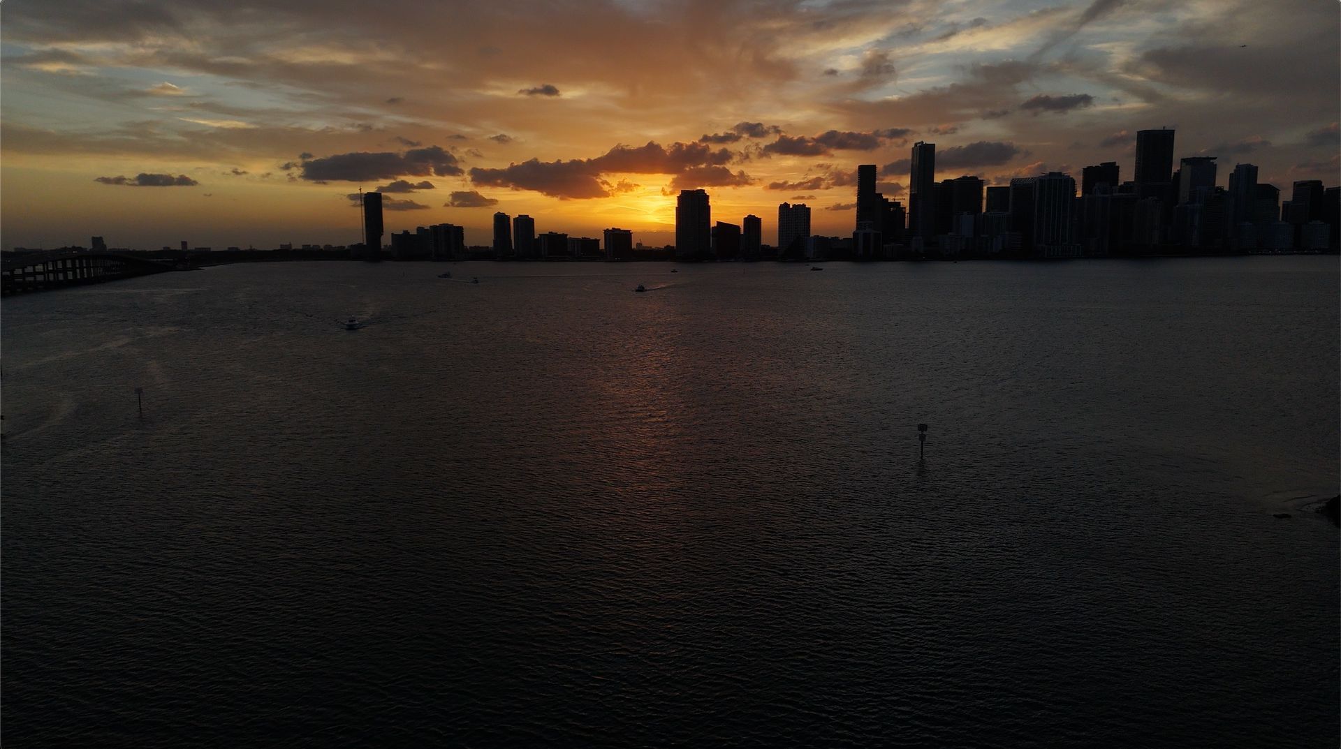 Sunset in Miami before the Night Cruise boat Tour experience.