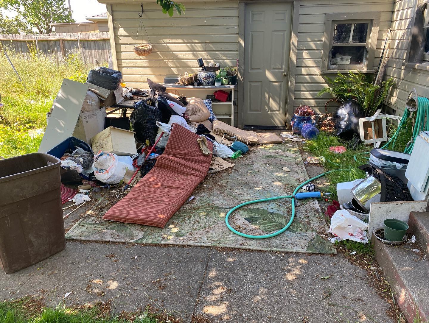 Abatements & Estate Cleanouts Services in Eureka, CA