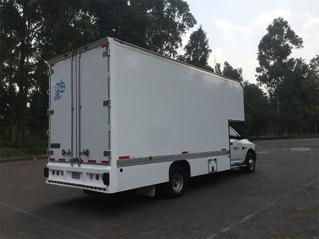 TRANSPORTES Y MUDANZAS SEGURAS 