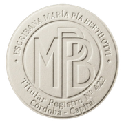 “María Pía Bertilotti” en letra cursiva gris claro sobre fondo blanco
