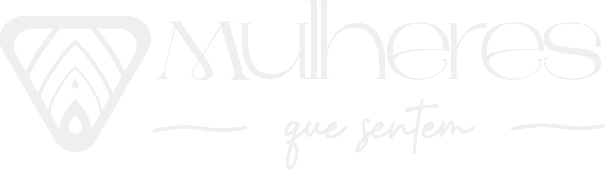 Faint white logo reading “Mulheres que sentem” on a light background