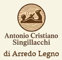 Logo con una pialla per la lavorazione del legno all'interno di un cerchio di legno; testo: Antonio Cristiano Singillacchi.