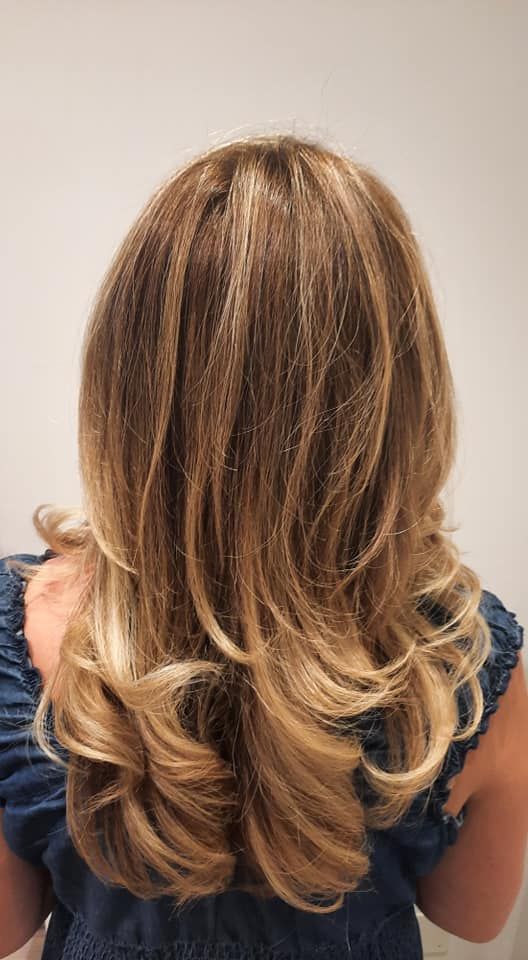 acconciatura capelli