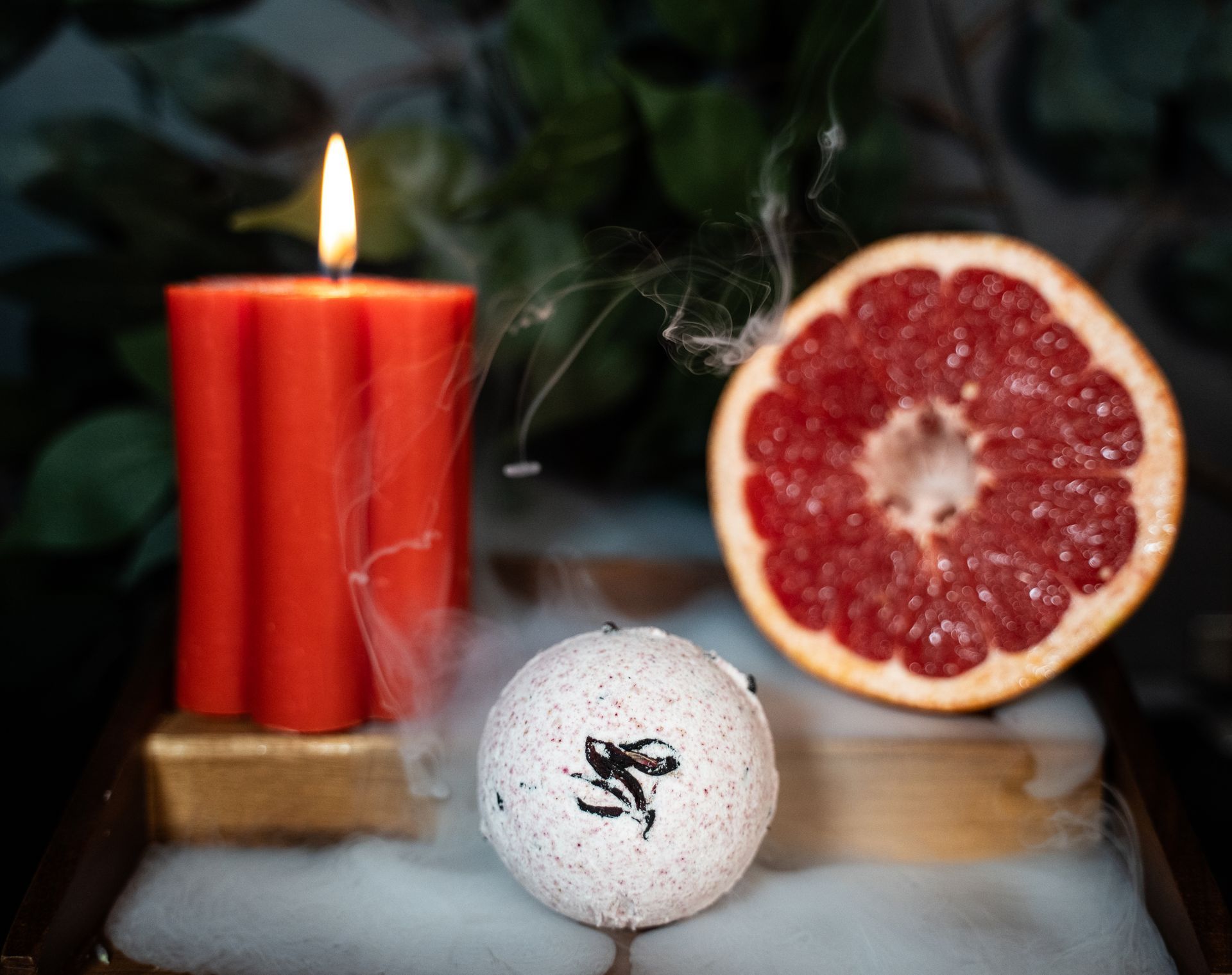 Bergamot and Grapefruit Bath Bomb