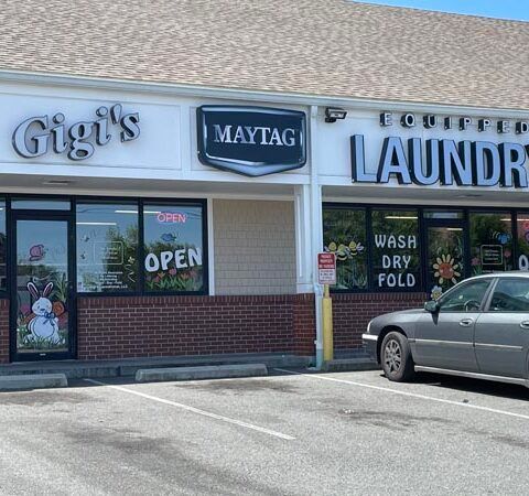 exterior of Gigi's Laudromat