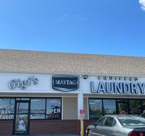 exterior of Gigi's Laudromat