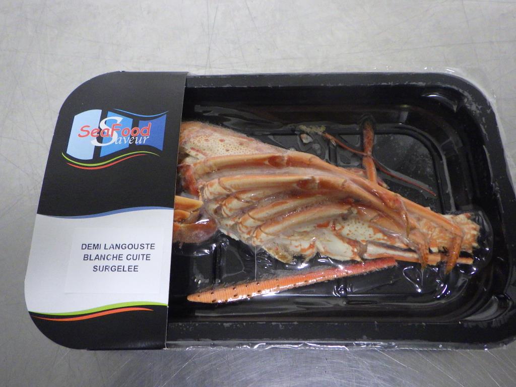 Demi langouste cuite congelée