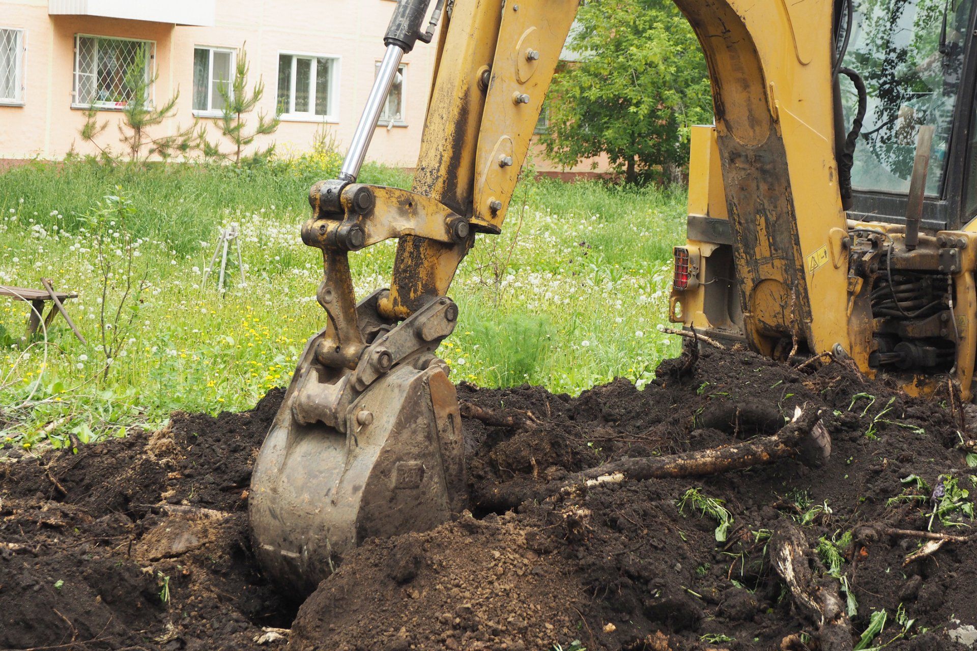 Excavator Digging — Newcastle, NSW — Leo's Mini Excavations