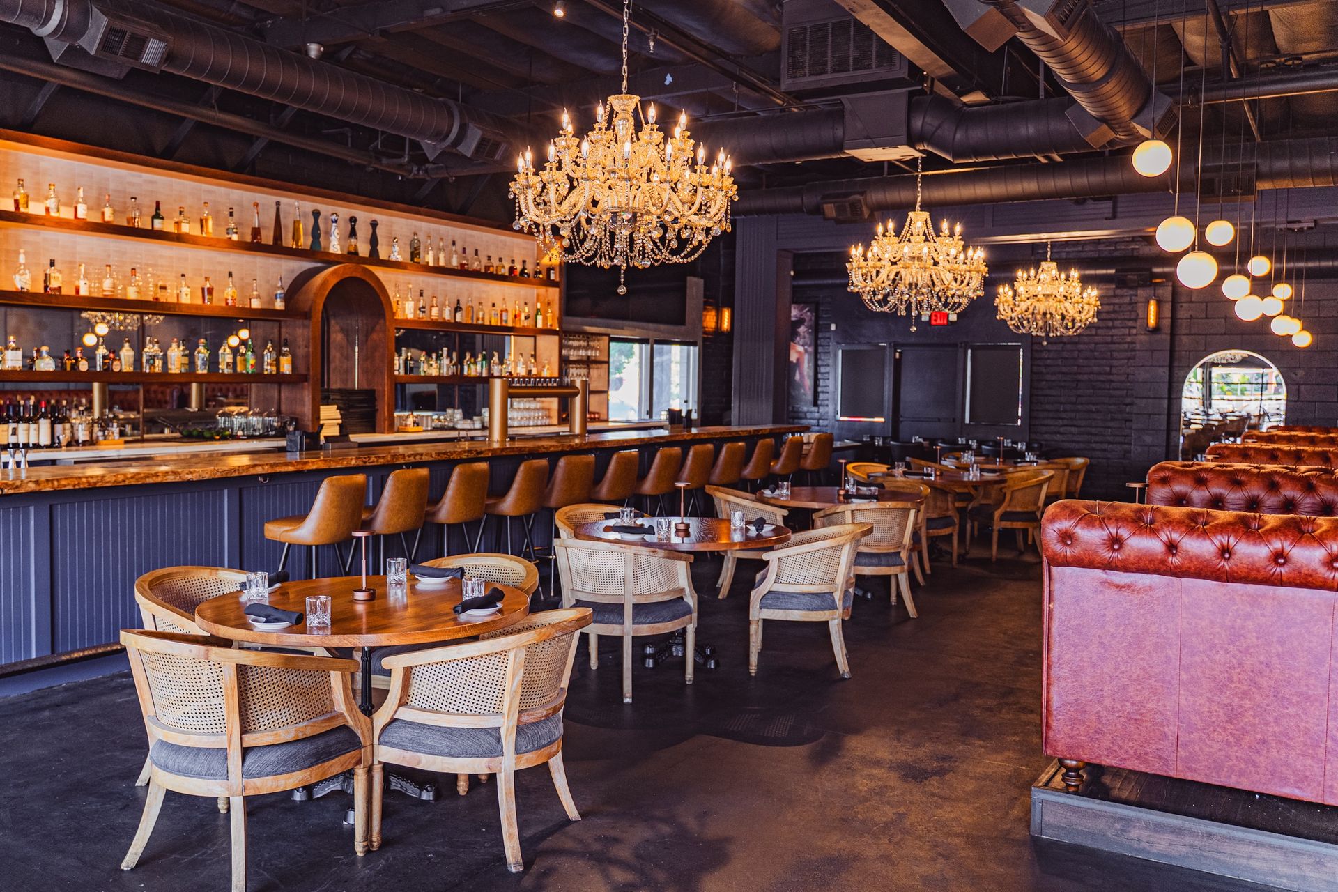 Station 16 Restaurant & Bar