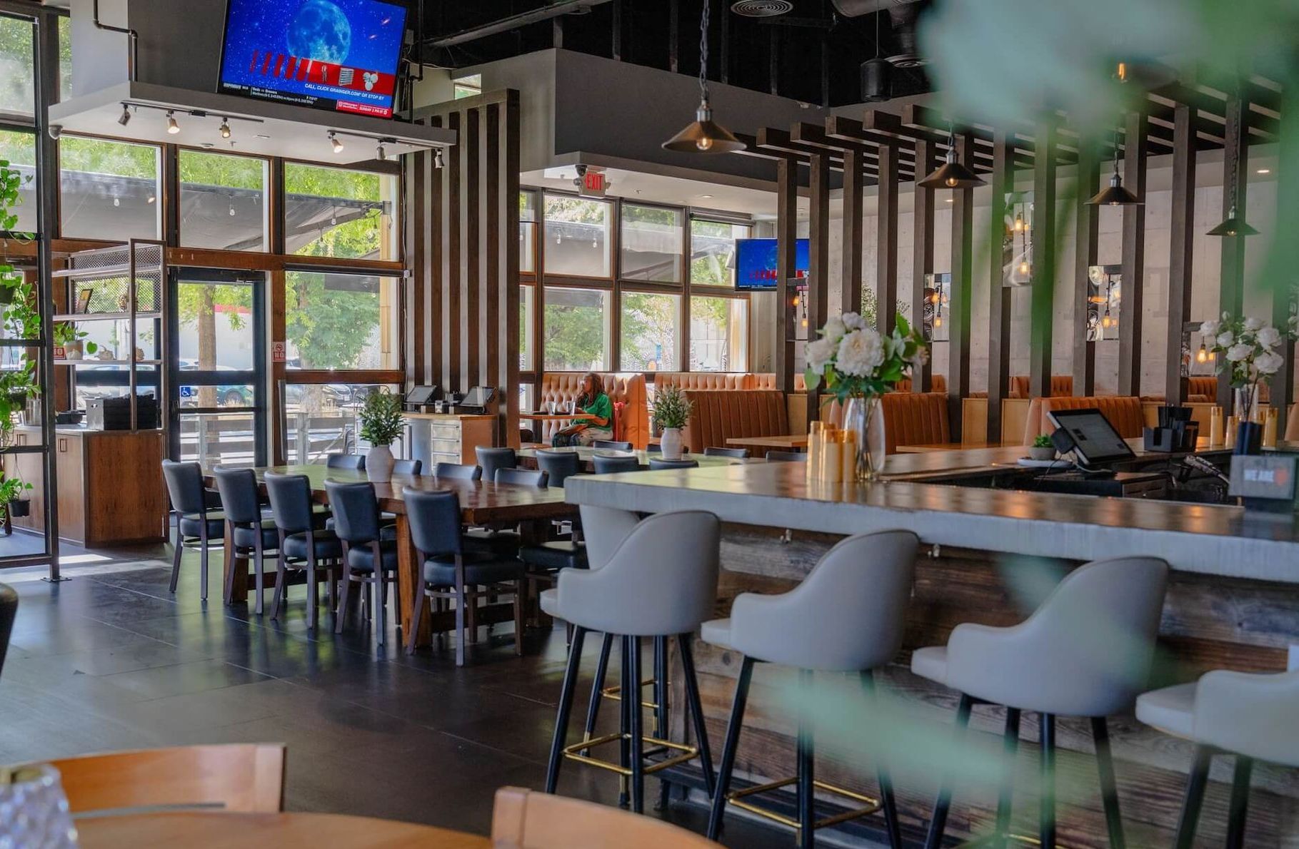 Station 16 Restaurant & Bar
