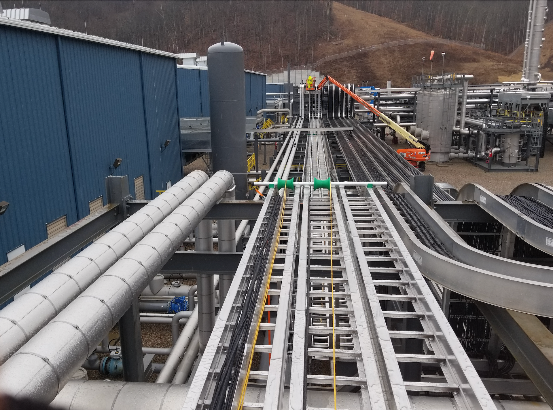 NS Electric industrial electrical installation at oil and gas facility in WV