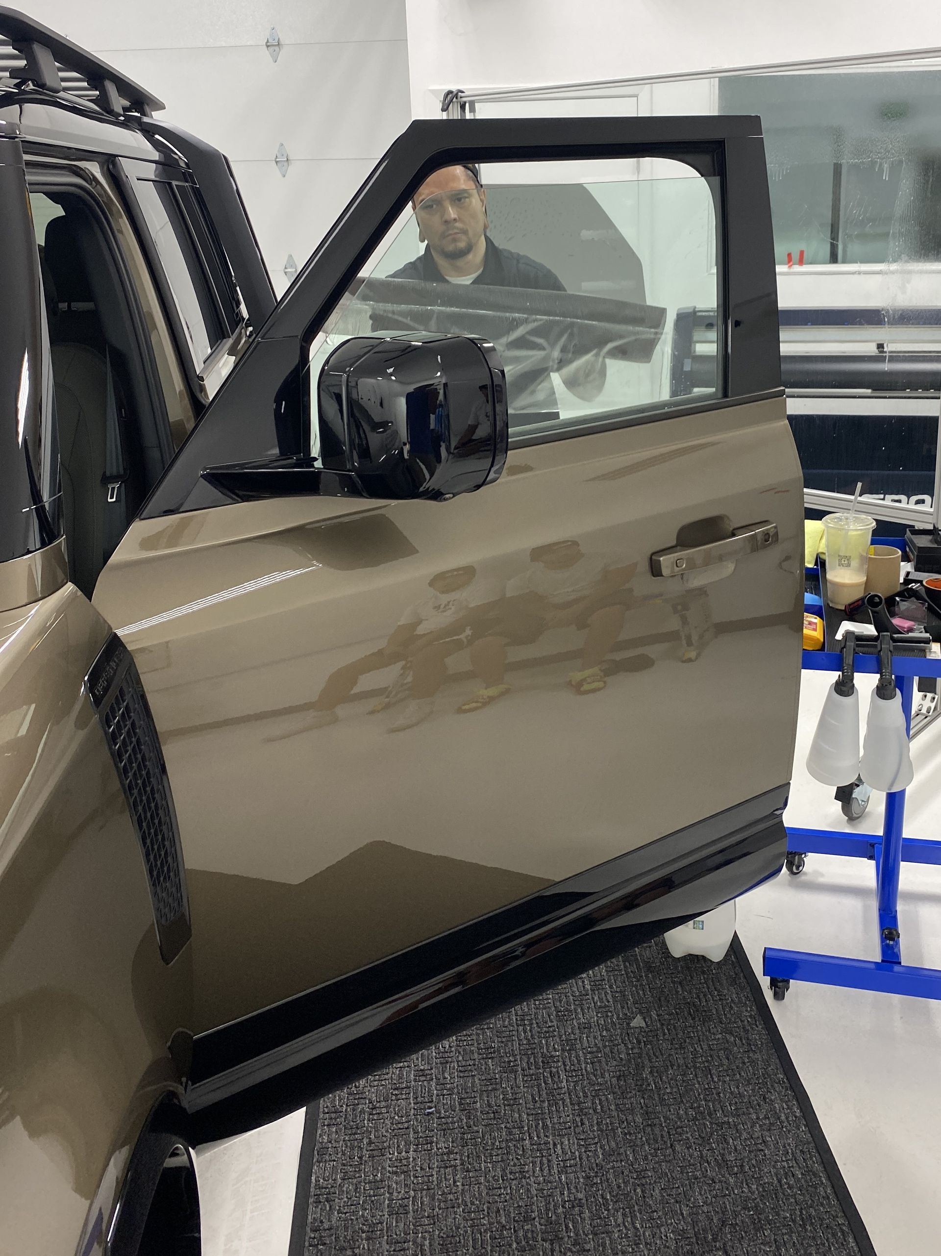 Applying Tint to Land Rover Defender