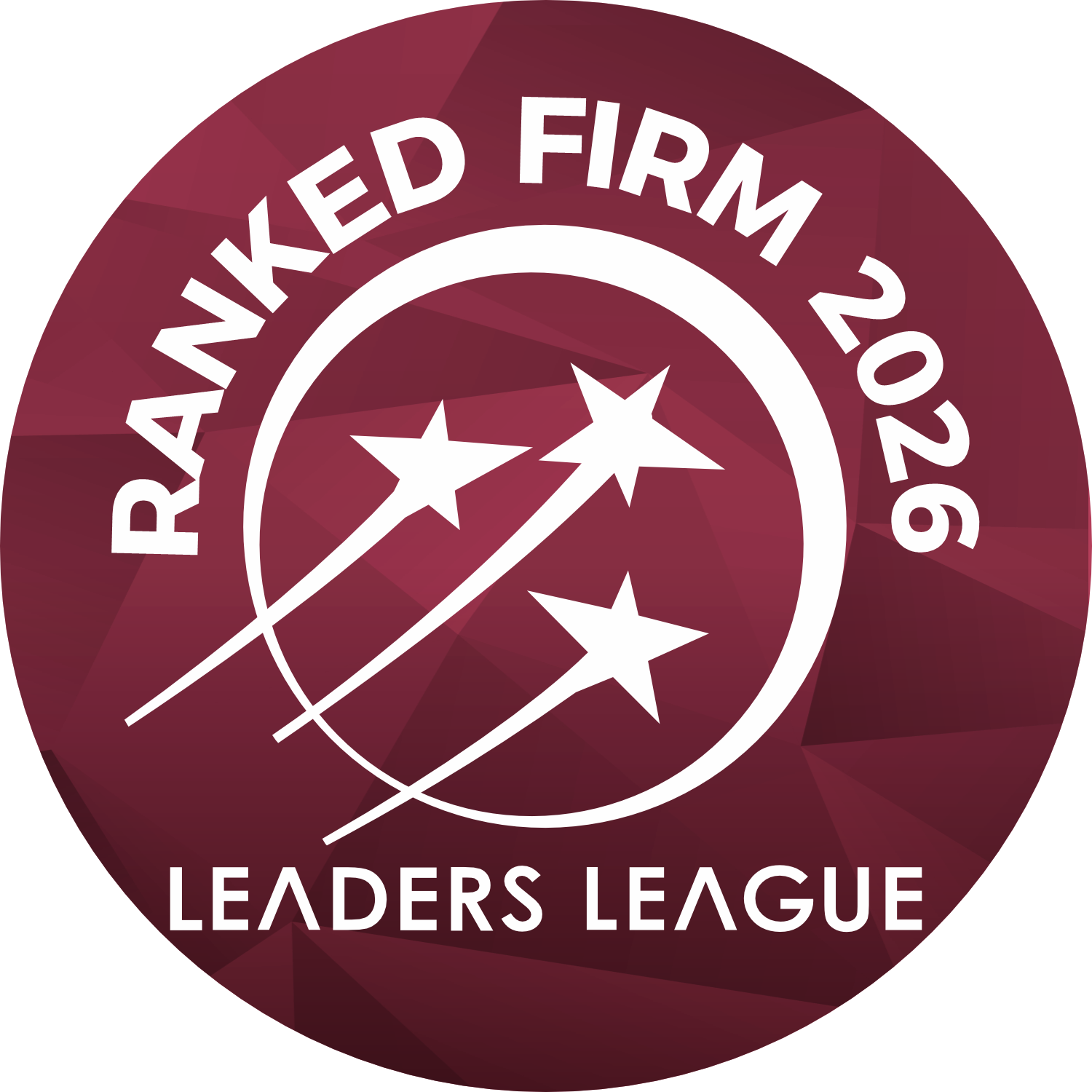 Distintivo da Leaders League na cor bordô, com estrelas e linhas orbitais, intitulado 