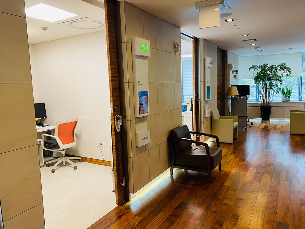 Analysis of Meinian Health's Suspended M&A Event: Exposed Familial Governance Risks