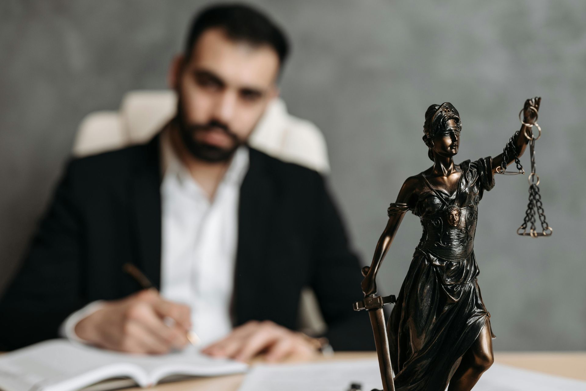 Chatbot for lawyers